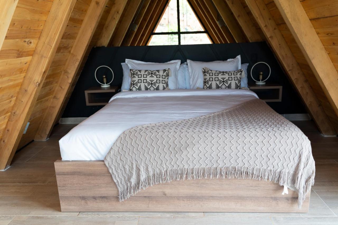 Gretel Chalets Suizo Guatape Exterior photo