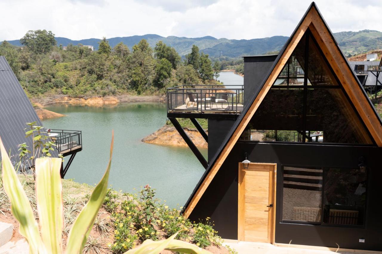 Gretel Chalets Suizo Guatape Exterior photo